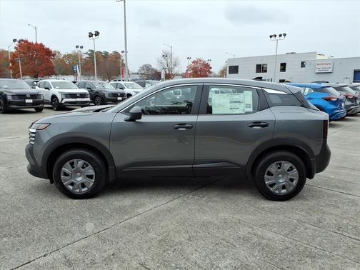 Gun Metallic 2026 Nissan Kicks S