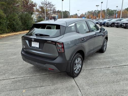 2026 Nissan Kicks S