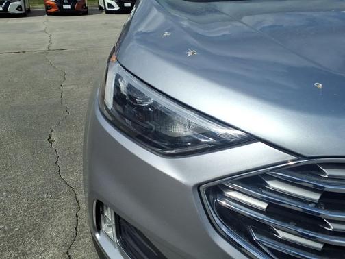 ICONIC SILVER 2024 Ford Edge Titanium