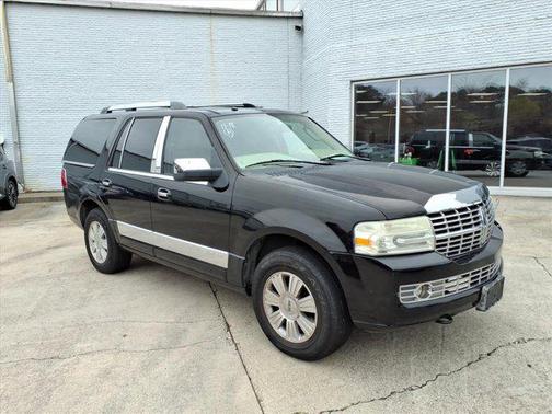 2007 Lincoln Navigator Base