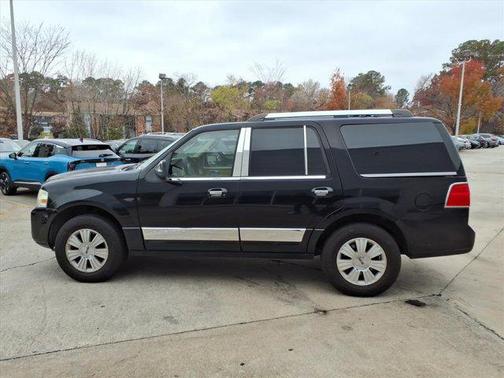 2007 Lincoln Navigator Base