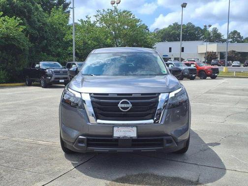 2025 Nissan Pathfinder S 4WD