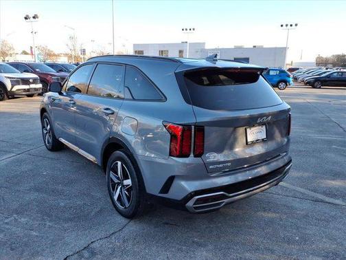 2023 Kia Sorento S