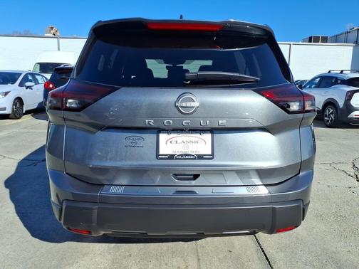 Gun Metallic 2026 Nissan Rogue SV
