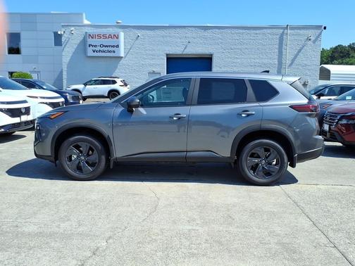 Gun Metallic 2026 Nissan Rogue SV