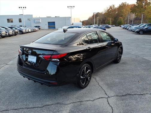 Super Black 2025 Nissan Versa 1.6 S
