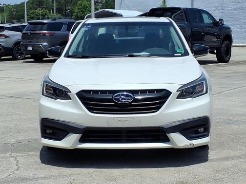 Crystal White Pearl 2022 Subaru Legacy Sport