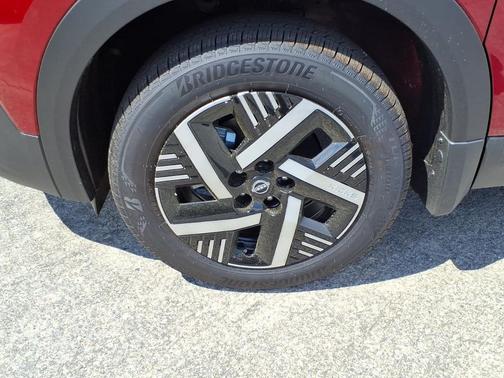 Scarlet Ember Tintcoat 2026 Nissan Kicks SV