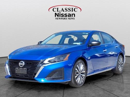 2025 Nissan Altima SV FWD