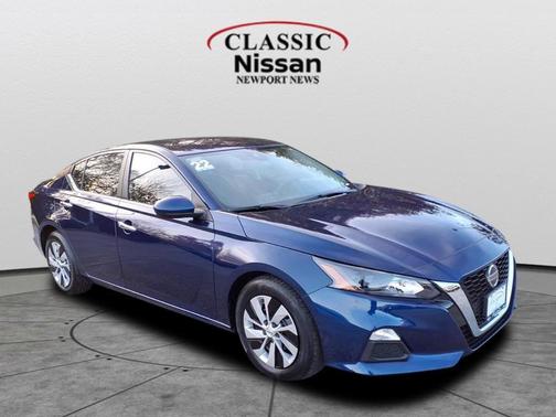2022 Nissan Altima S FWD