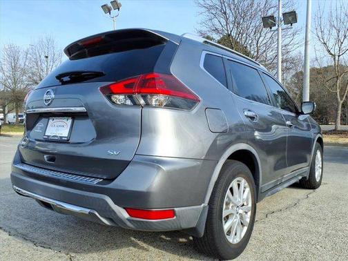 2018 Nissan Rogue SV