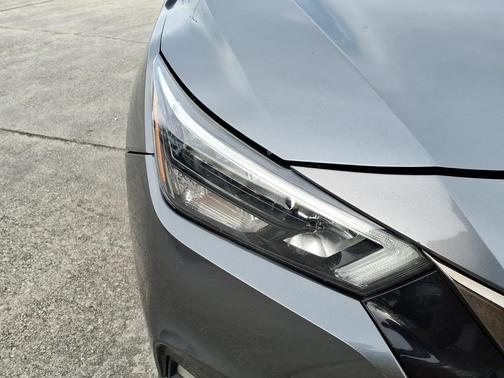 Gun Metallic 2020 Nissan Versa 1.6 S