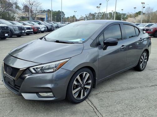 Gun Metallic 2020 Nissan Versa 1.6 S