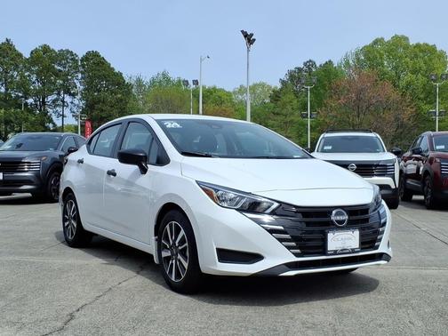 2024 Nissan Versa 1.6 S
