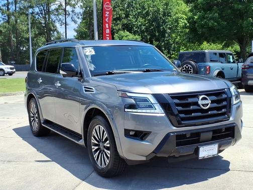Gun Metallic 2023 Nissan Armada SL 4WD