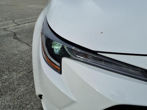 Ice Cap 2023 Toyota Corolla LE