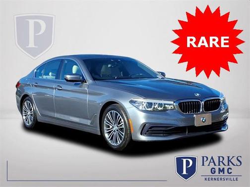 2019 BMW 530 530i