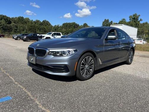 2019 BMW 530 530i