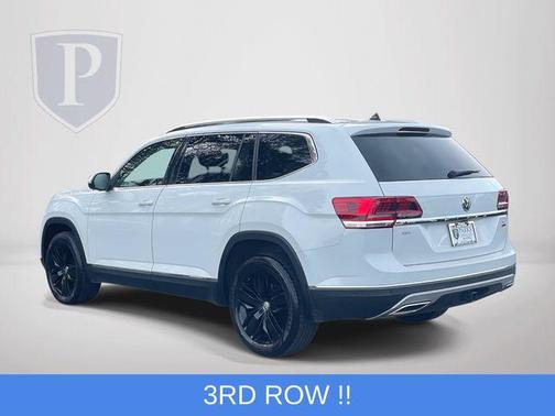 Pure White 2019 Volkswagen Atlas 3.6L SEL Premium