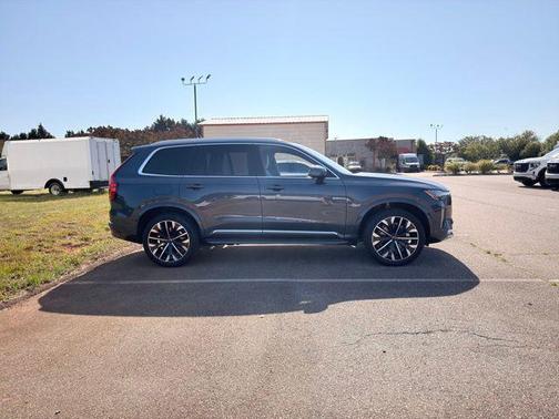 Denim Blue Metallic 2026 Volvo XC90 Plus, B5 AWD Gas (mild hybrid), Gasoline, Bright, 7 Seats
