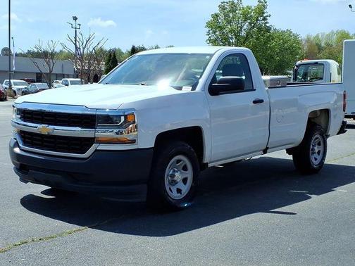 2018 Chevrolet Silverado 1500 WT