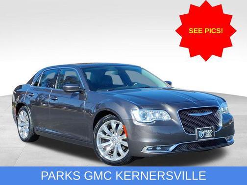 Granite Crystal Metallic Clearcoat 2020 Chrysler 300 Touring