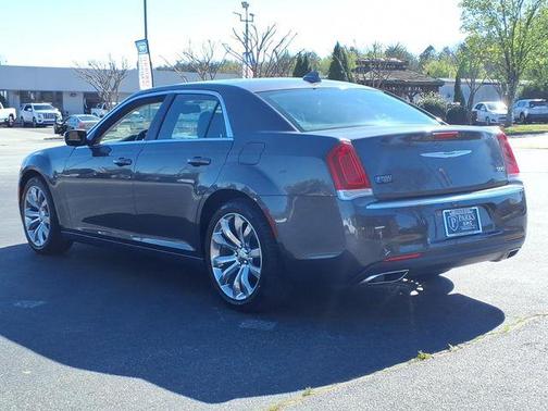 Granite Crystal Metallic Clearcoat 2020 Chrysler 300 Touring