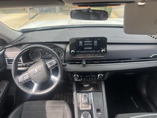 2023 Mitsubishi Outlander SE 2.5 S-AWC