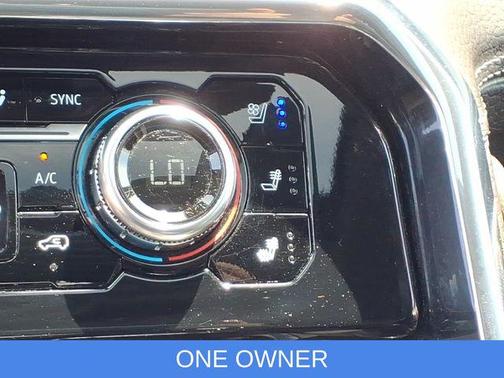 Summit White 2025 GMC Sierra 3500 Denali