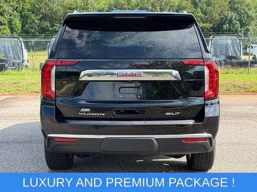 Onyx Black 2024 GMC Yukon SLT