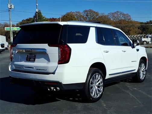 2023 GMC Yukon Denali