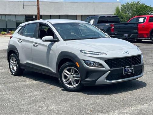 2022 Hyundai KONA SE