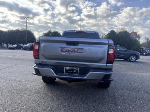 2025 GMC Canyon Denali