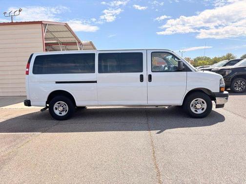 2024 Chevrolet Express 3500 RWD 3500 Extended Wheelbase LT