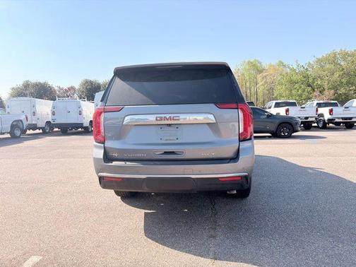 Satin Steel Metallic 2022 GMC Yukon XL SLT
