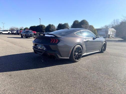2024 Ford Mustang Dark Horse Fastback