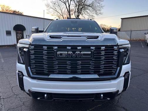 2024 GMC Sierra 2500 Denali Ultimate