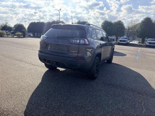 2020 Jeep Cherokee Trailhawk