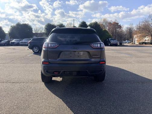 2020 Jeep Cherokee Trailhawk