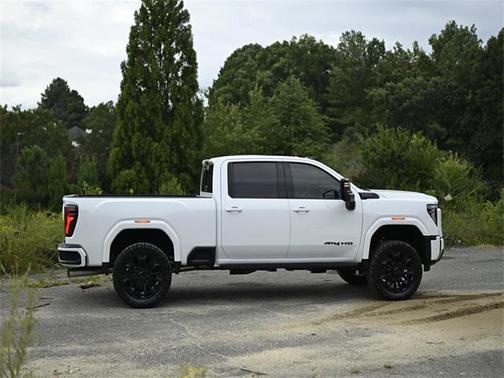 2026 GMC Sierra 2500 AT4
