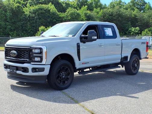 Avalanche 2025 Ford F-250 Lariat