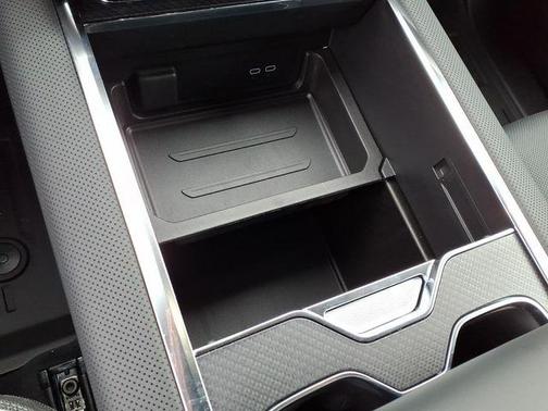 2026 GMC Sierra EV Standard Range Elevation