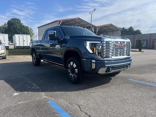2025 GMC Sierra 2500 Denali