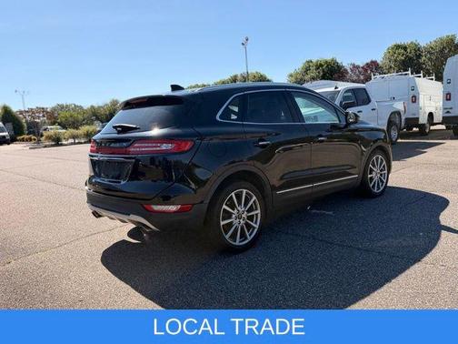 Infinite Black Metallic 2019 Lincoln MKC Reserve