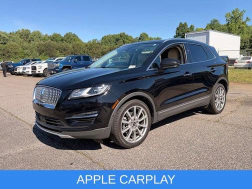 Infinite Black Metallic 2019 Lincoln MKC Reserve