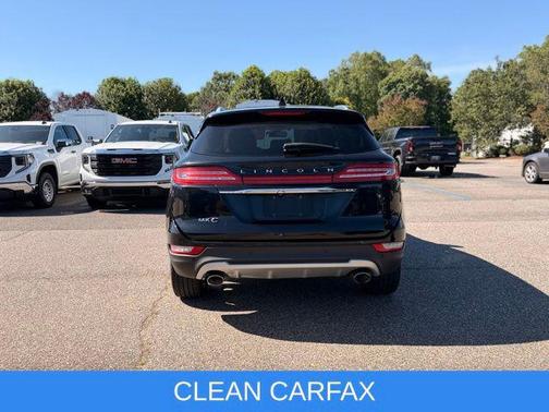Infinite Black Metallic 2019 Lincoln MKC Reserve