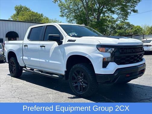 Summit White 2024 Chevrolet Silverado 1500 Custom Trail Boss