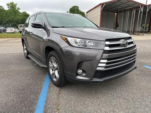2017 Toyota Highlander Limited