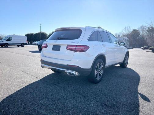 2018 Mercedes-Benz GLC 300 Base