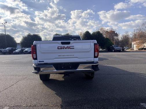 2022 GMC Sierra 2500 SLE
